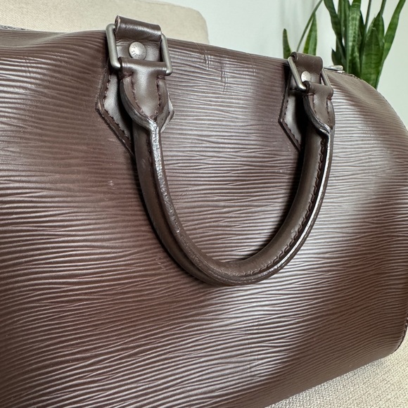 Louis Vuitton Speedy 25 Moka Brown Leather (Authentic) - Picture 15 of 16